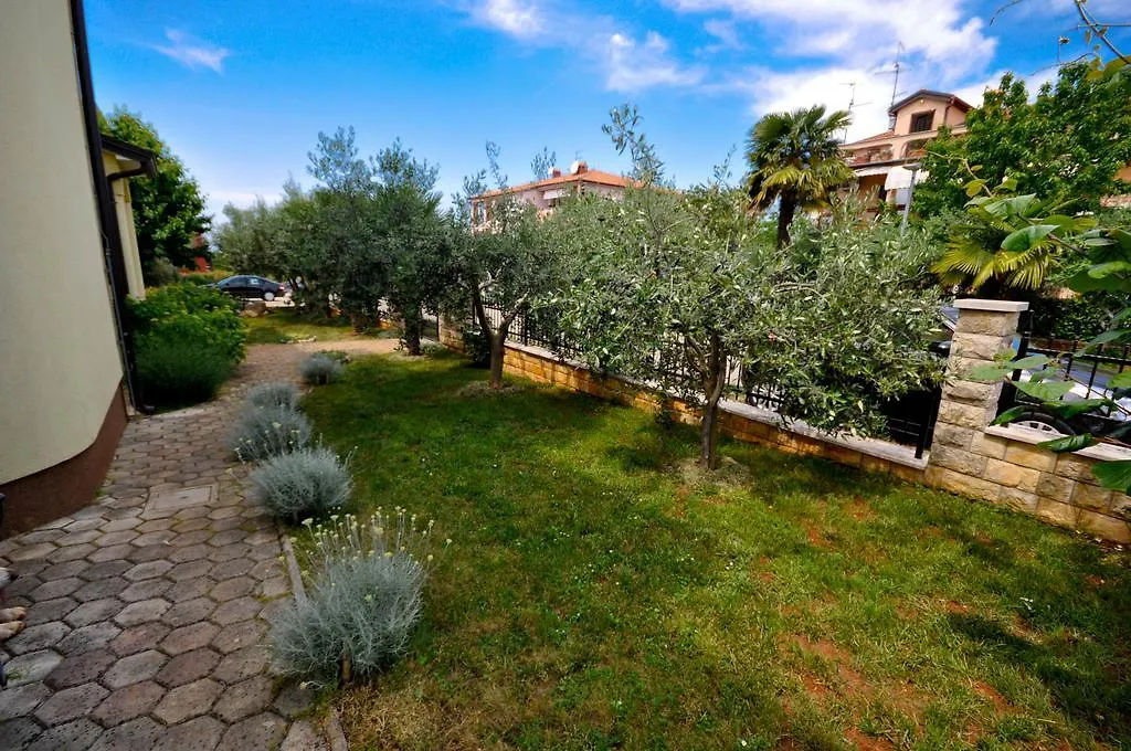 Ana M Apartments Novigrad Istria 크로아티아