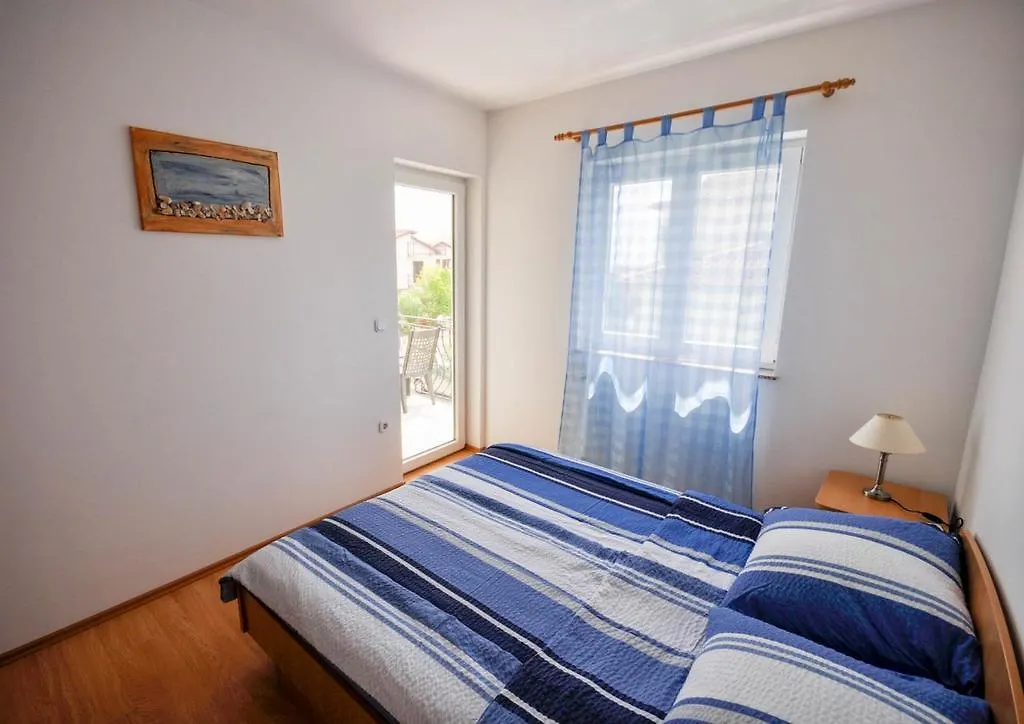 Ana M Apartments Novigrad Istria