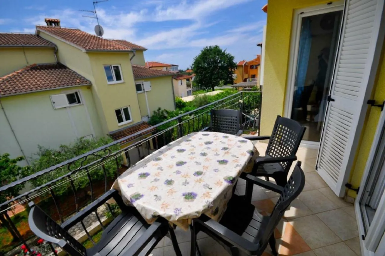 Ana M Apartments Novigrad Istria