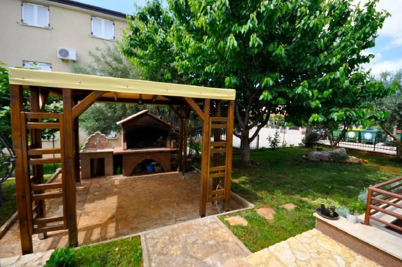 Ana M Apartments Novigrad Istria